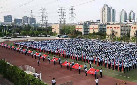 华为201万聘用“天才少年”被刷屏，拥有这四种能力才是王道