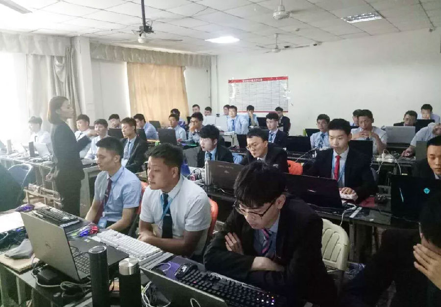 640 (1).png 八维教育培训学校助力优质就业的优势