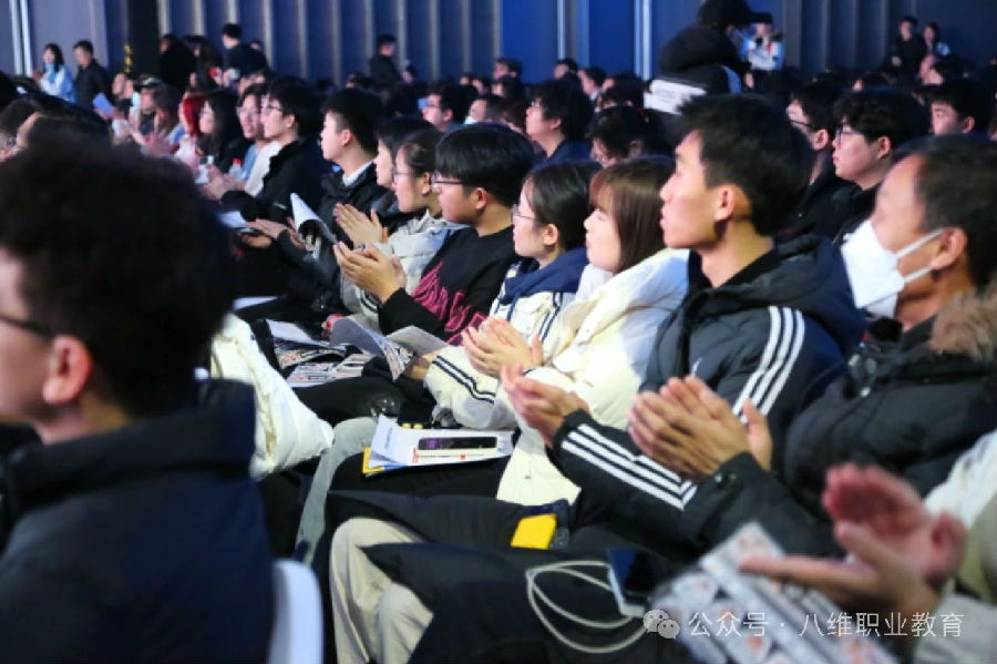 江苏宿迁八维教育解锁数字化技术领域的未来之门塑造未来技能精英