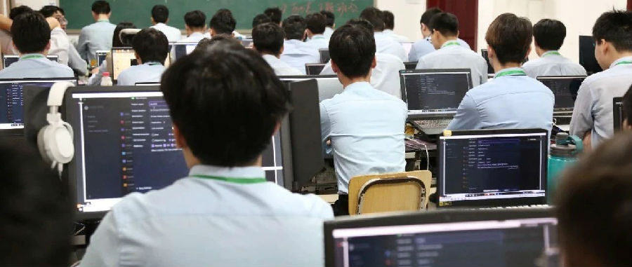 八维教育培养技能在手解锁科技未来！