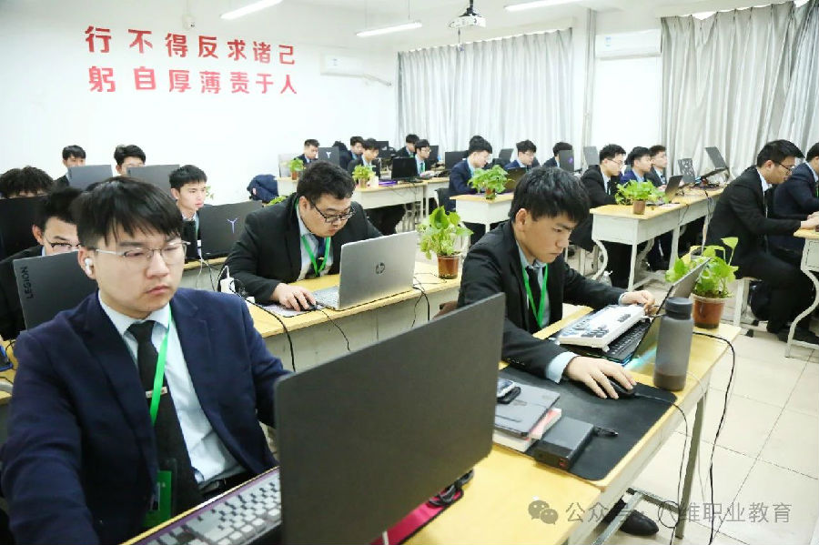 江苏宿迁八维学校：就业服务港扬帆起航，书写成功新篇章！