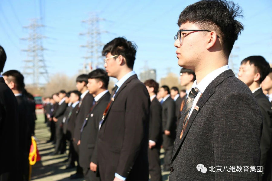 江苏宿迁八维学校：数字技术浪潮的领航者，打造未来数字精英的摇篮！